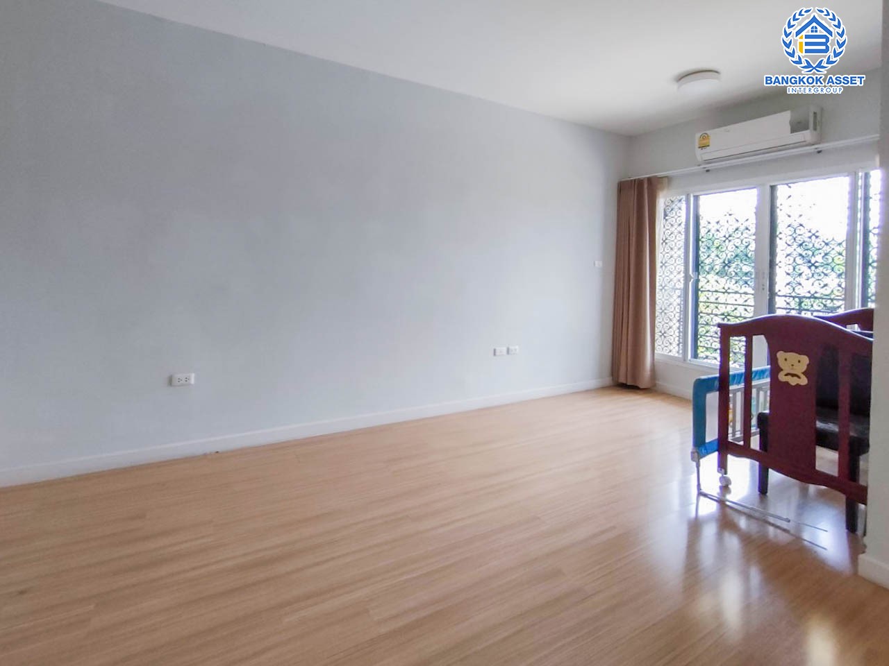 *****ทาวน์เฮ้าส์มือสองย่านนนทบุรี ม.ซิตี้เซนส์ รัตนาธิเบศร์-เลี่ยงเมืองนนท์ หลังมุม เนื้อที่ 25.1 ตร.ว. ฟังก์ชัน 3 ห้องนอน 2 ห้องน้ำ 2 ที่จอดรถ บนสุดยอดทำเล เข้า-ออกได้หลายเส้นทาง ถนนรัตนาธิเบศร์, ถนนตัดใหม่เลี่ยงเมืองนนทบุรี ใกล้รถไฟฟ้าสายสีม่วง "สถานีแยกนนทบุรี 1" และทางด่วน "งามวงศ์วาน"